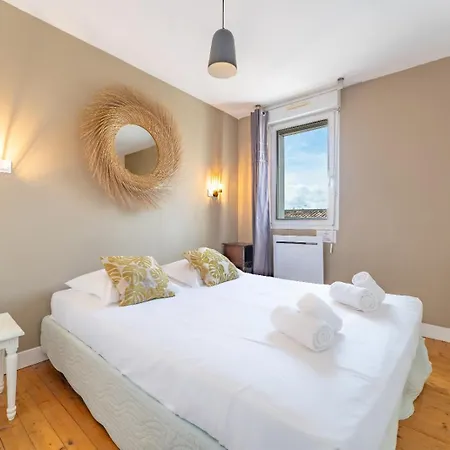 2 Sur Quais Des Chartrons Apartamento Burdeos