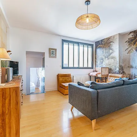 2 Sur Quais Des Chartrons *