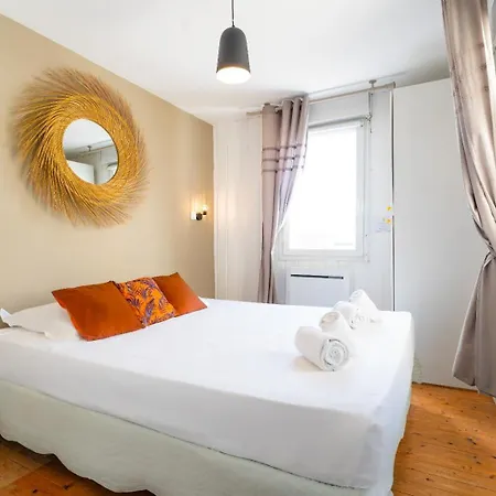 2 Sur Quais Des Chartrons * Bordeaux